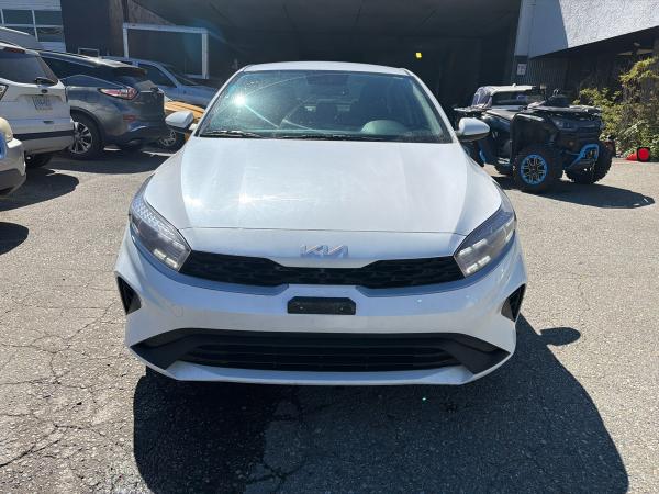 2023 Kia Forte FE - Image 9