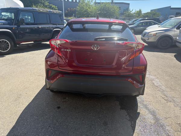2019 Toyota C-HR LE - Image 5