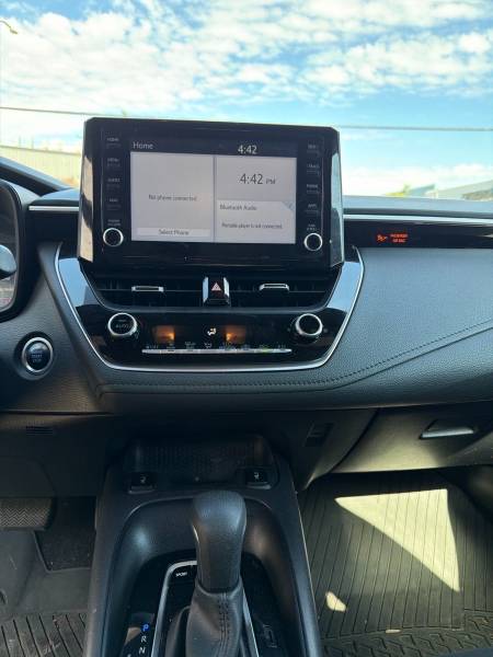2022 Toyota Corolla SE - Image 13