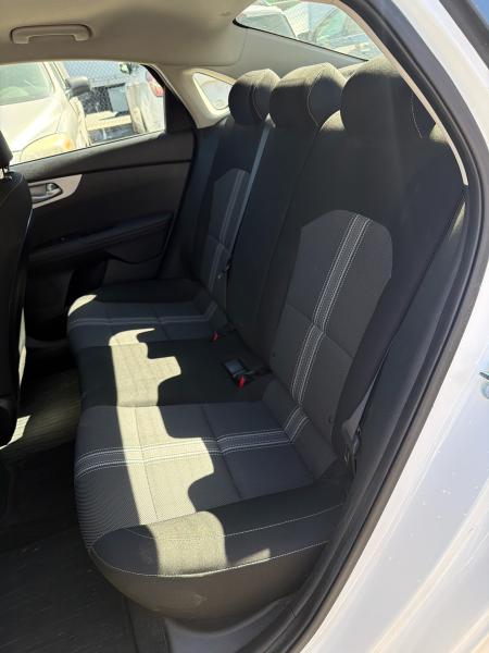 2023 Kia Forte FE - Image 13