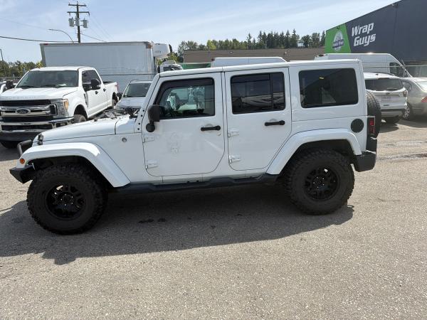 2018 Jeep Wrangler Unlimited Sahara - Image 3
