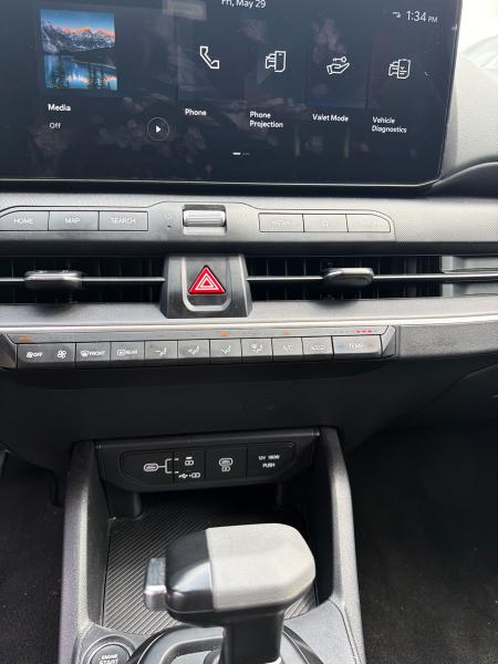 2025 Kia K4 LX - Image 11