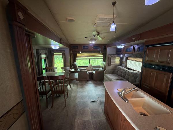 2012 Forest River Rockwood 8289WS - Image 13