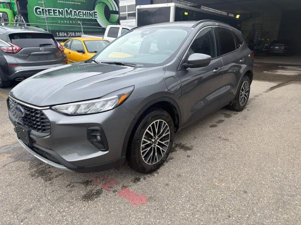 2024 Ford Escape Plug-in Hybrid