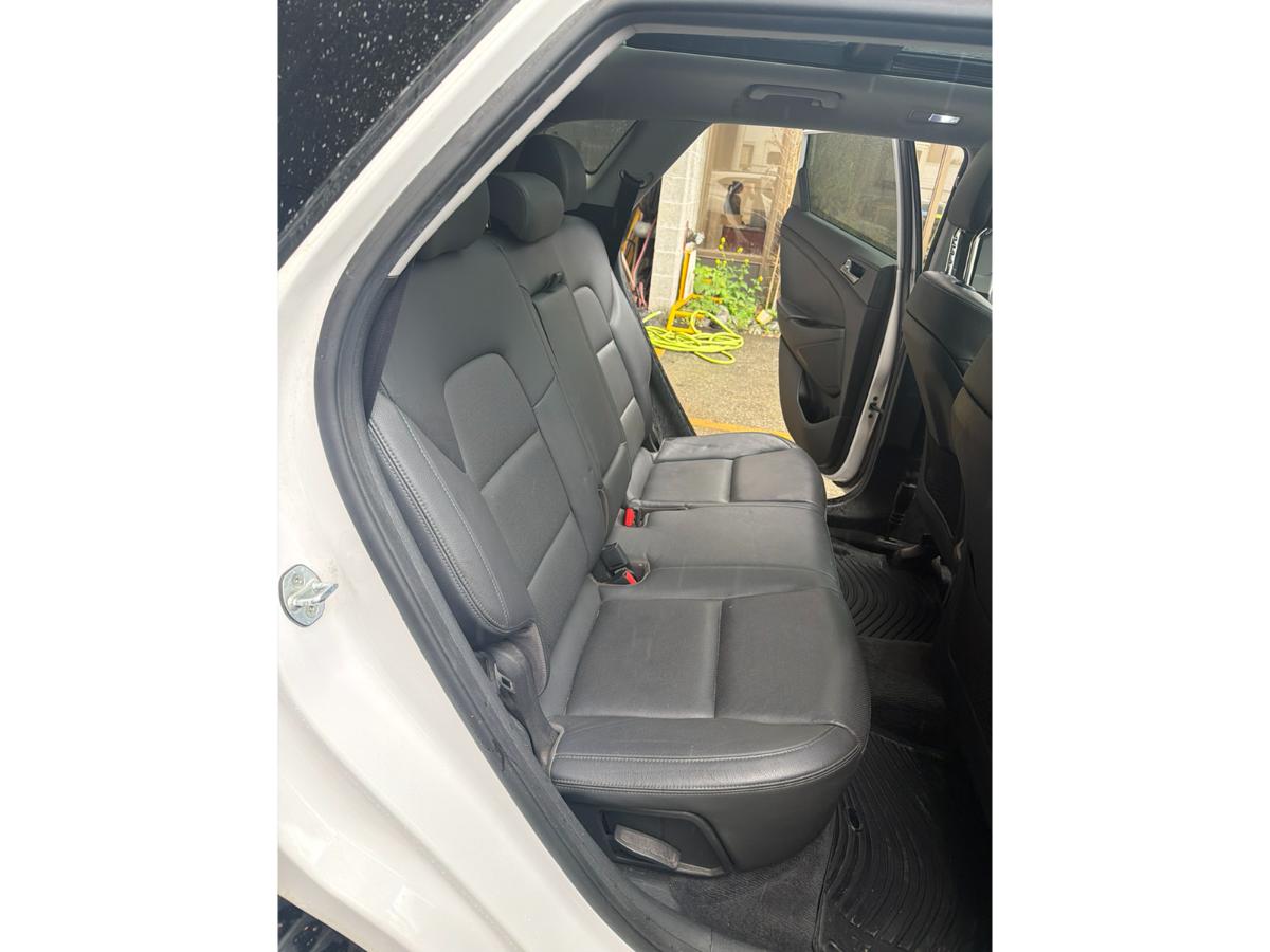 2018 Hyundai Tucson - Image 12