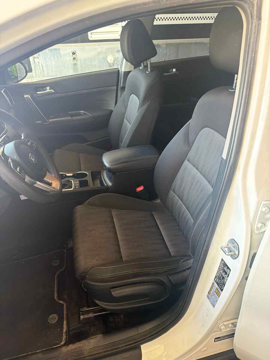 2020 Kia Sportage LX - Image 14