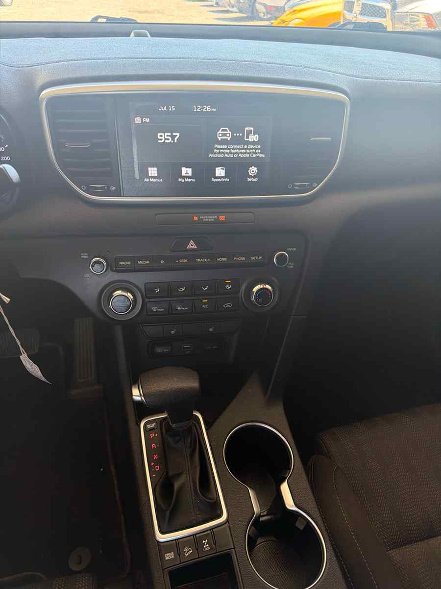 2020 Kia Sportage LX - Image 12
