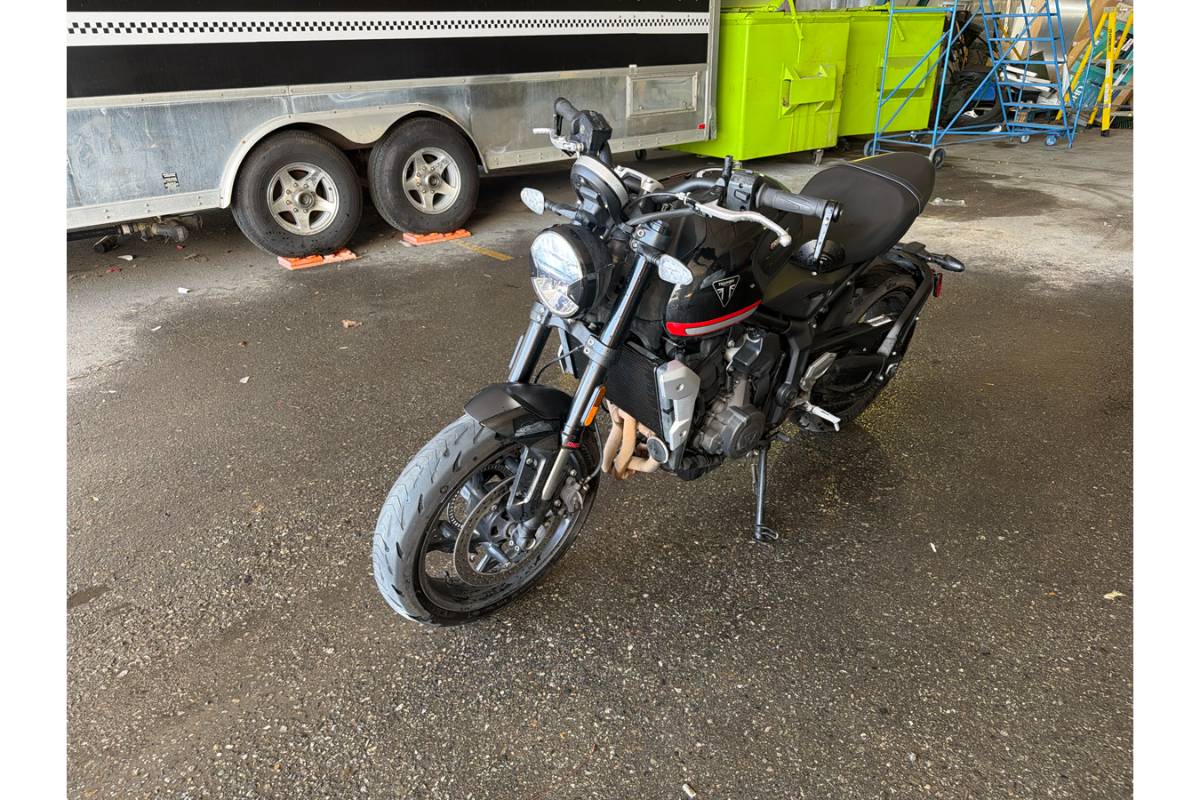2023 Triumph Trident
