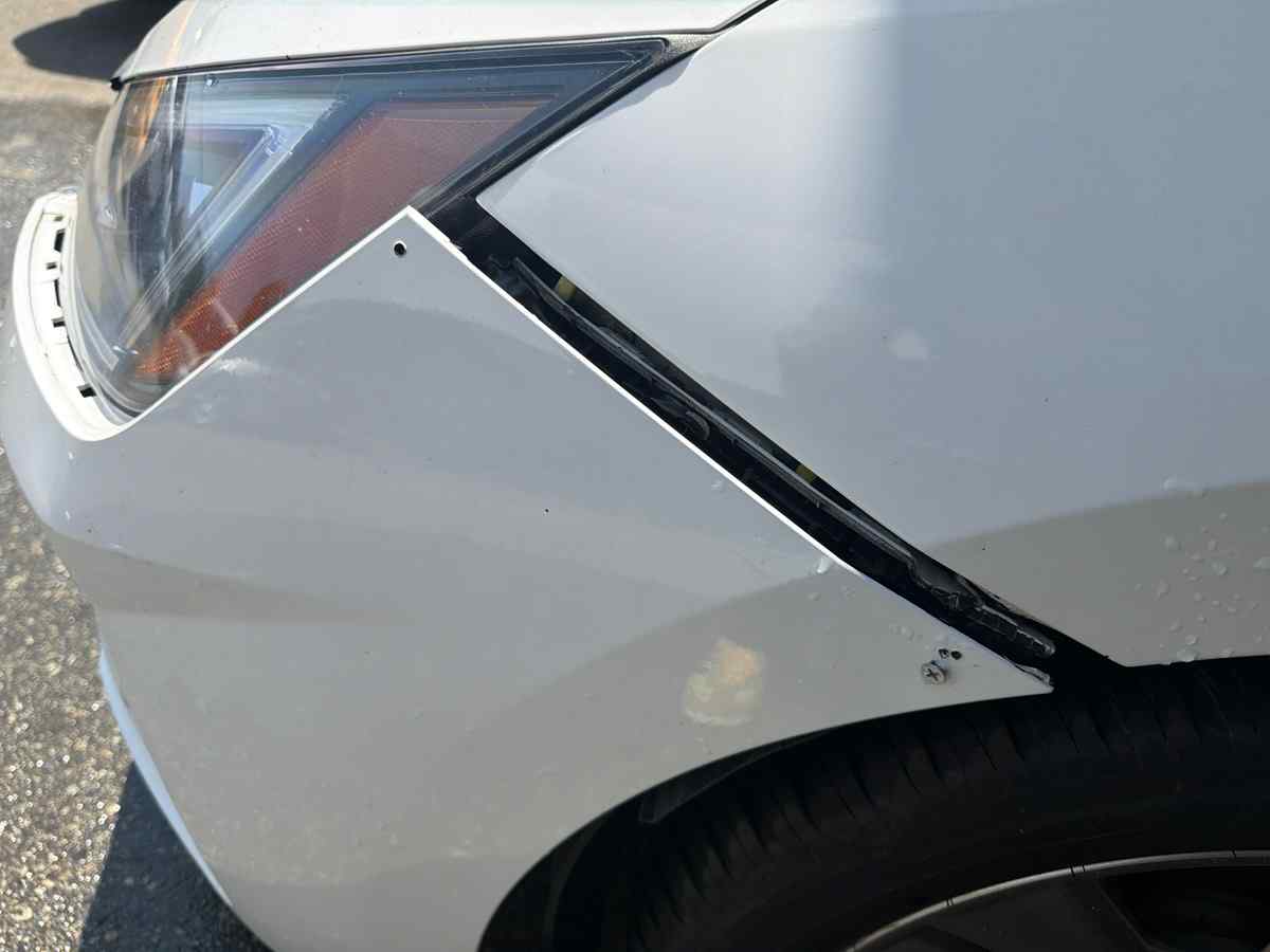 2020 Hyundai Elantra Limited - Image 15