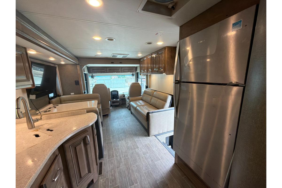 2020 Thor Palazzo 33.5 - Image 11