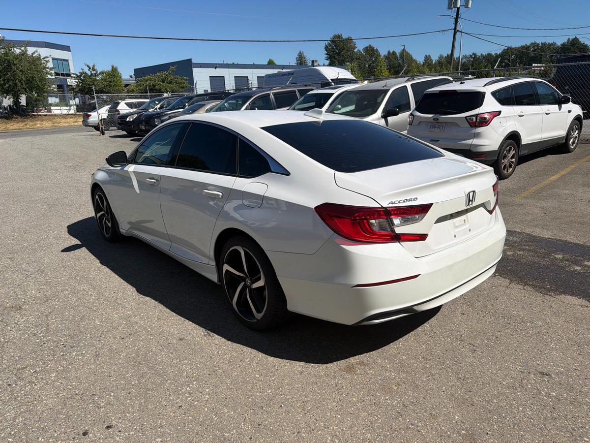 2018 Honda Accord LX - Image 4