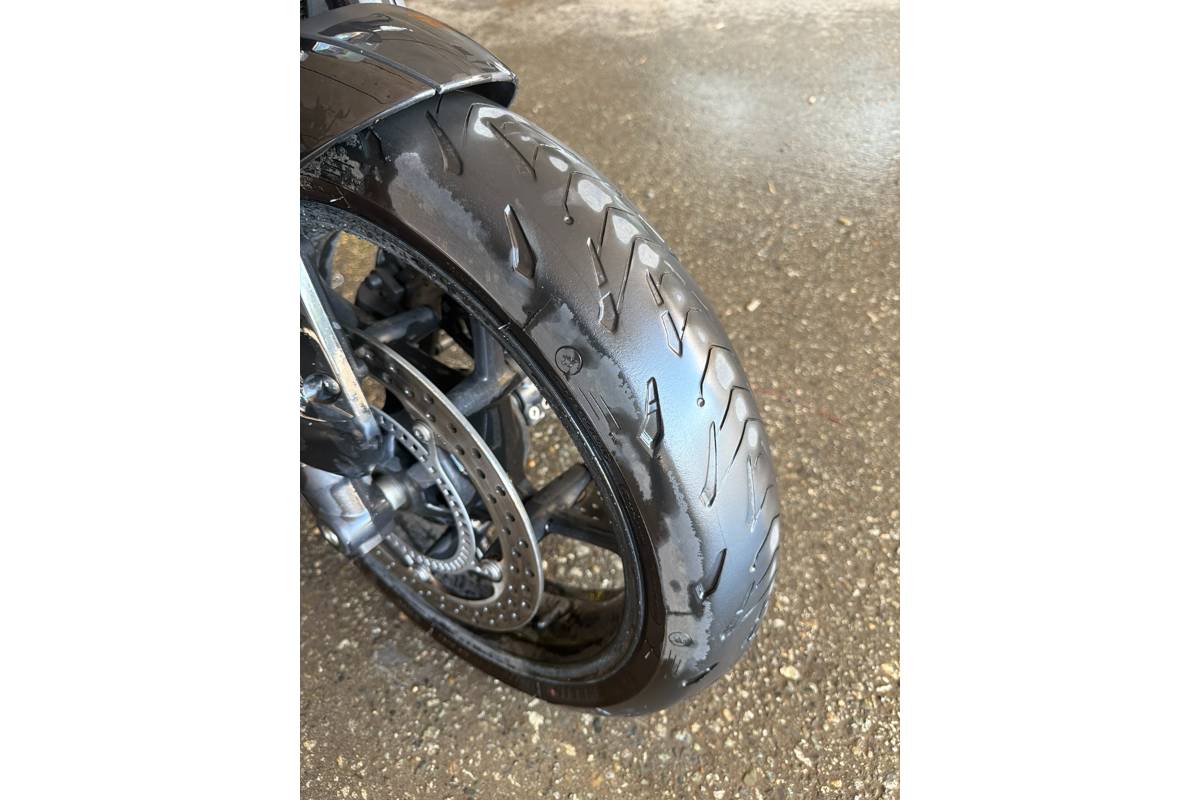 2023 Triumph Trident - Image 15