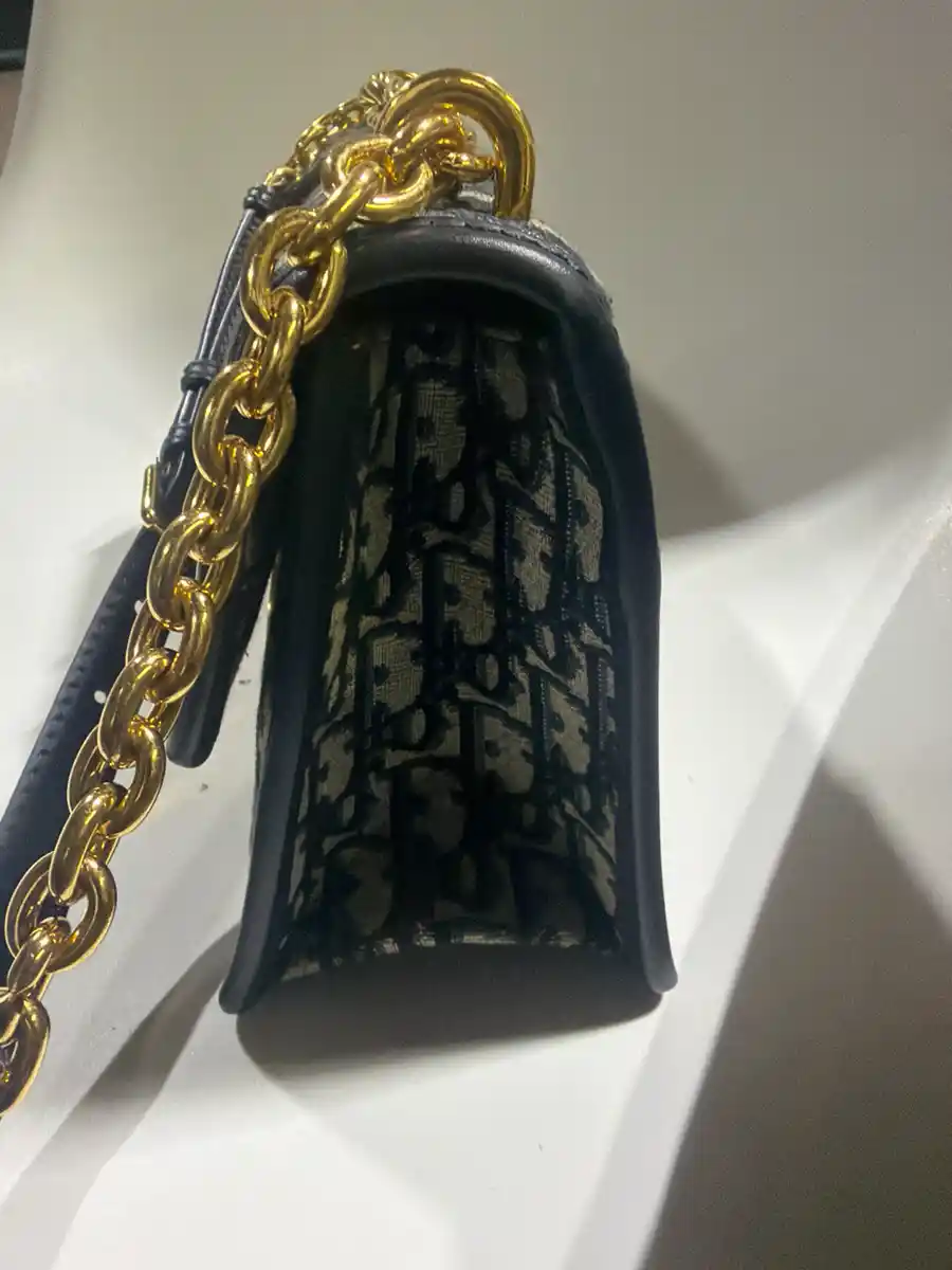 Christian Dior 30 Montaigne Bag - Image 4