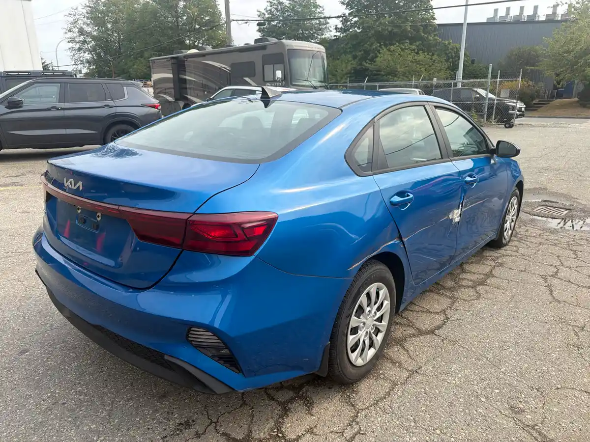 2023 Kia Forte LX - Image 6