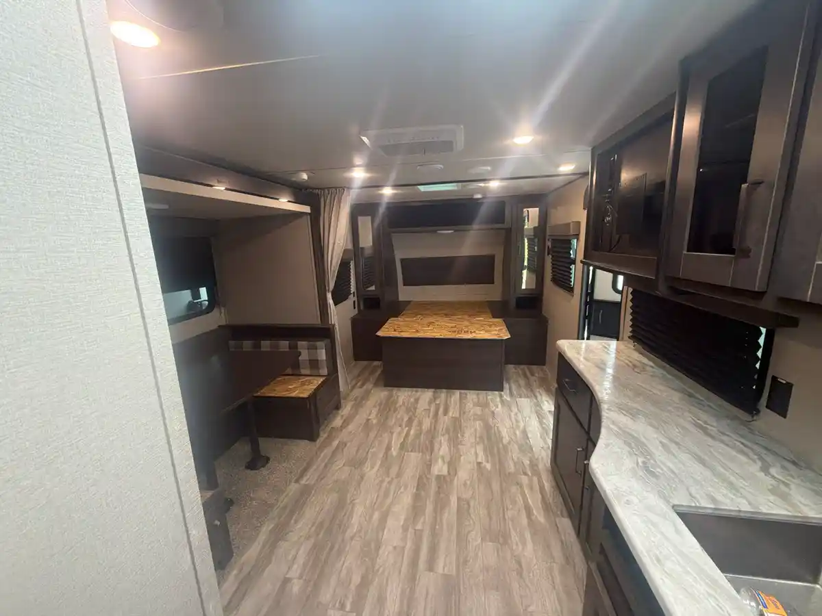 2022 Grand Design Transcend 200MK - Image 9