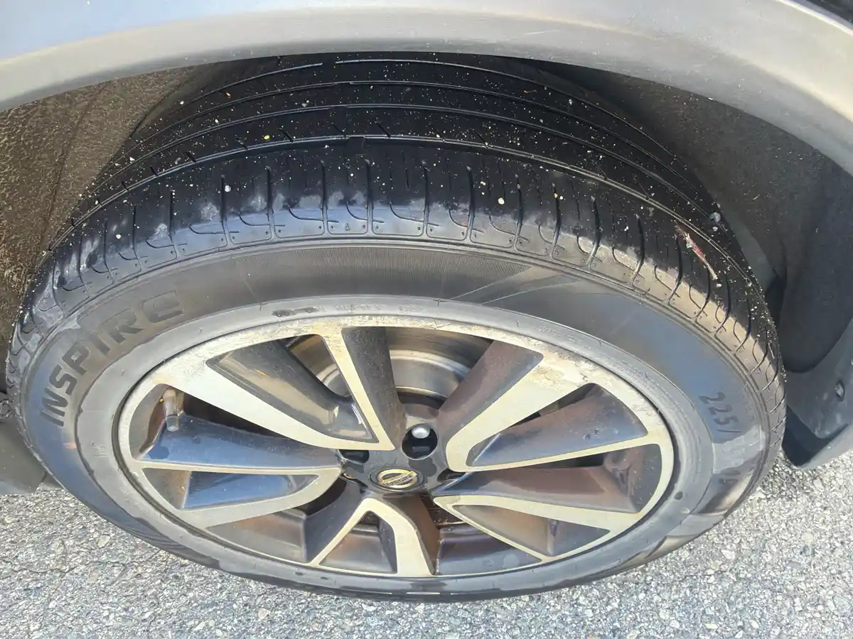 2019 Nissan Rogue SL AWD - Image 34
