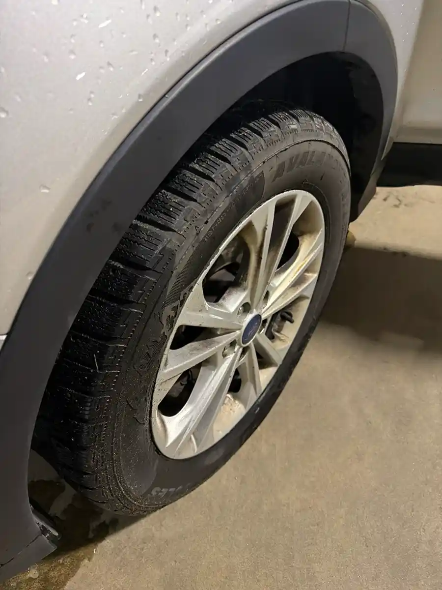 2017 Ford Escape S - Image 24