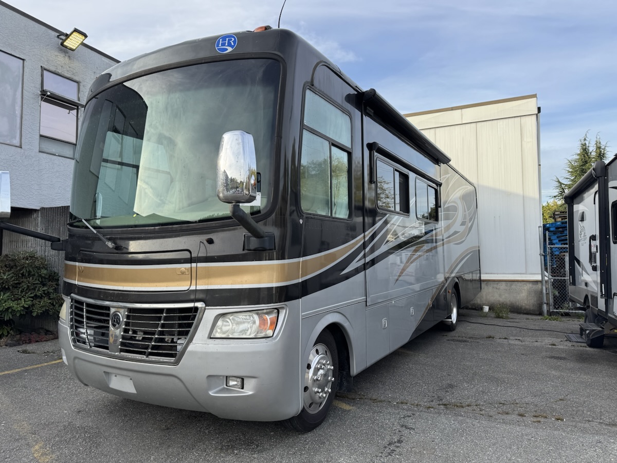 2010 Holiday Rambler Admiral 34 SBD